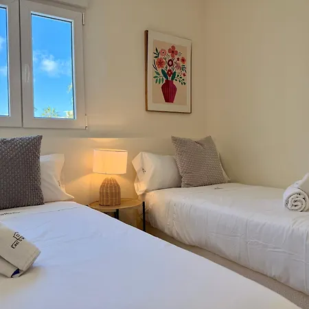 Palmas Infinity Sea View - Eaw Homes 马尔韦利亚