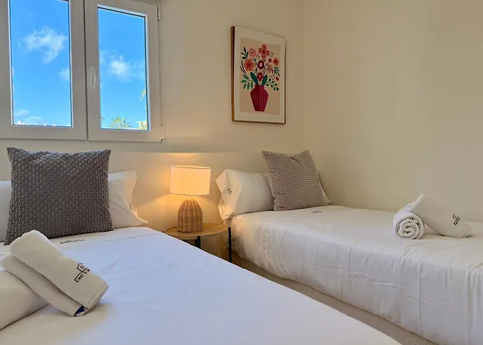 Palmas Infinity Sea View - Eaw Homes 马尔韦利亚
